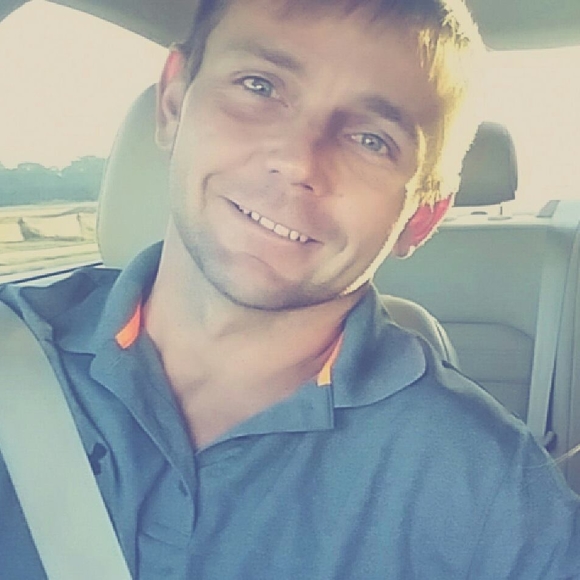 Meet your Posher, Joel - Picture 1 of 1